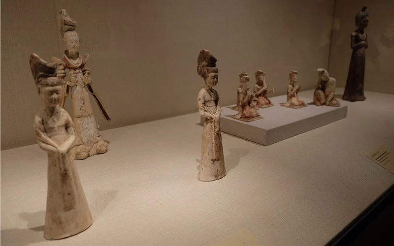 A Guide to Identifying the Hairstyles of Tang Dynasty Female Figurines