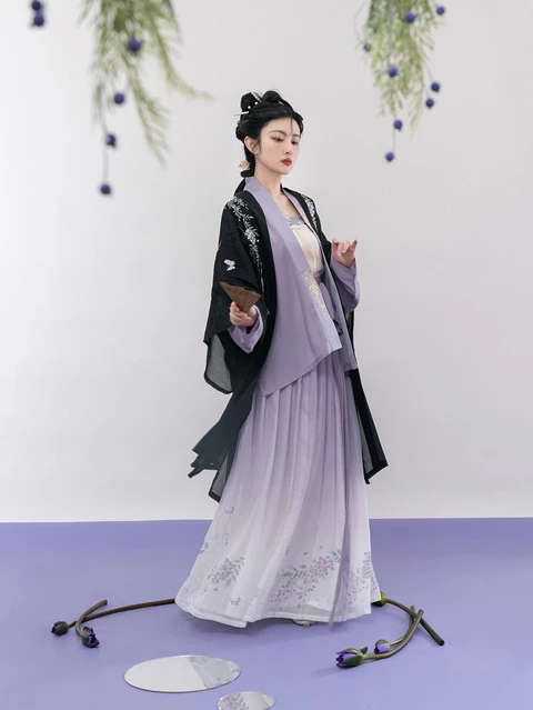 How to Match Pantone's Color of 2022 - Very Peri in Your Hanfu