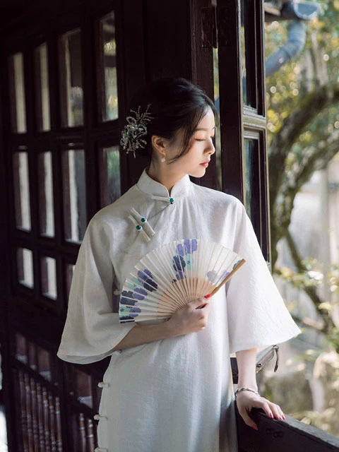 Hanfu vs Qipao, Cheongsam: What’s the Difference?