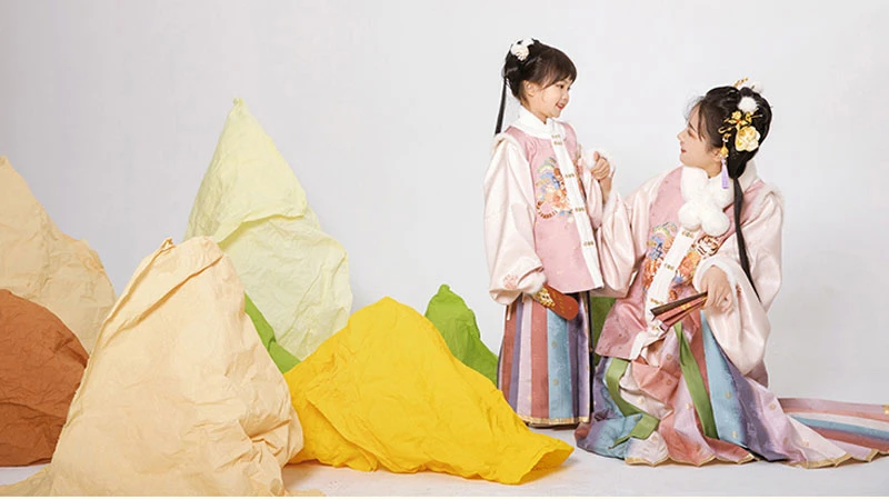 The 9 Cute Parent-Child Hanfu Costume Ideas for 2022