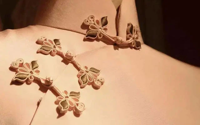 The Origin of Cheongsam and Chinese Women Is the Memory of Stunning Times