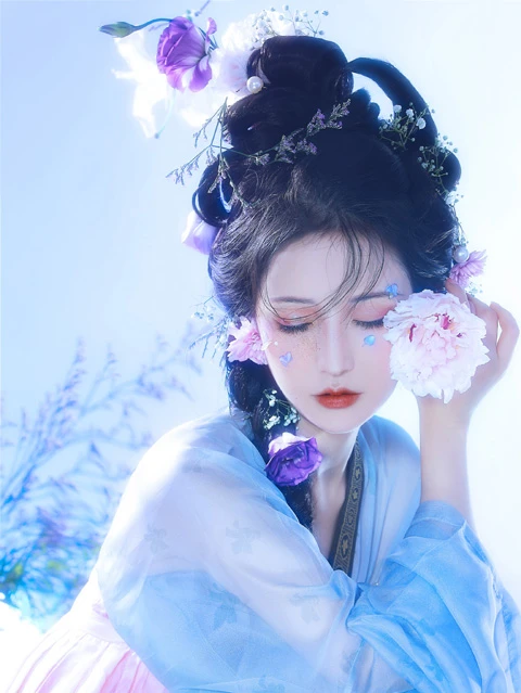 hanfu model Bu Ji 1