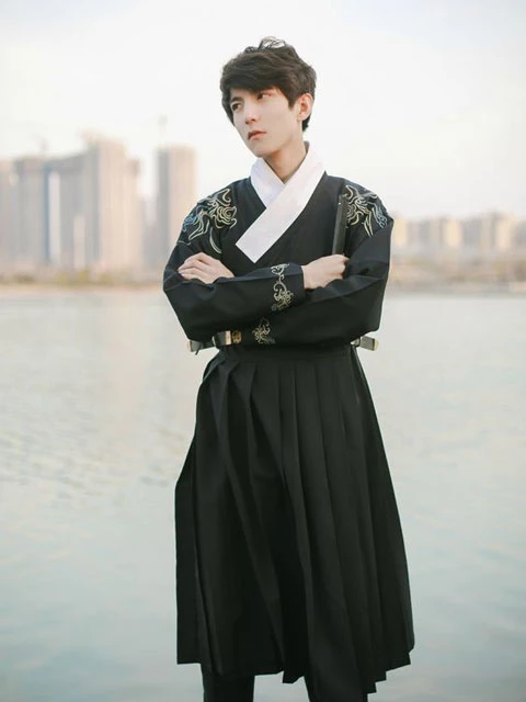 6 Most Popular Styles of Mens Hanfu