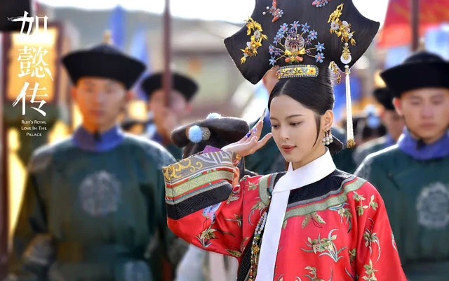 What Is the Name of the White Scarf in the Palace Drama - Ling Jin