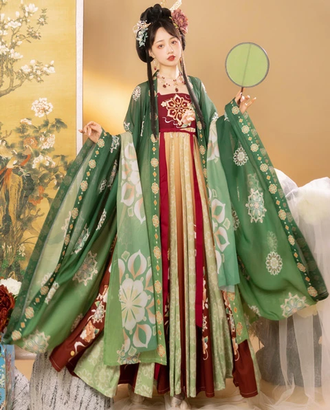 Hanfu Daxiushan - Chinese Traditional Aristocratic Style Dress
