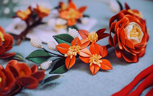 Can Foreigners Wear Hanfu? 3 Non-Chinese Ladies’ Experience Tells You the Answer