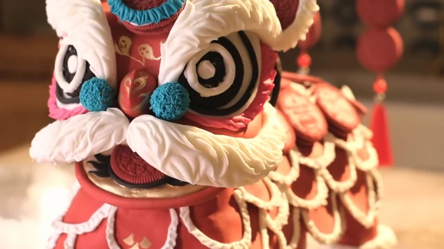 Jiang Xun Qian - Talented Girl That Focuses on the Traditional Cuisine and Crafts