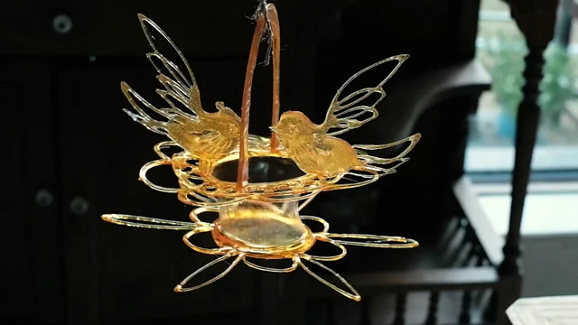 Jiang Xun Qian - Talented Girl That Focuses on the Traditional Cuisine and Crafts