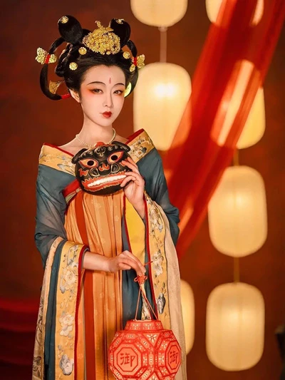 Top Popular Chinese Style Dress Culture Promoters