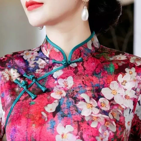 The Art of Cheongsam Collar: An Exploration of the Different Styles and Their Feature