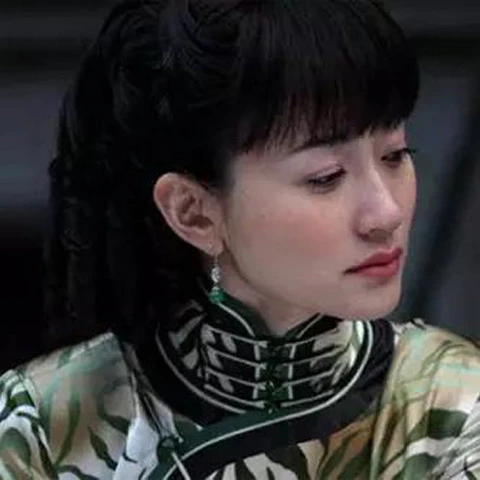 The Art of Cheongsam Collar: An Exploration of the Different Styles and Their Feature