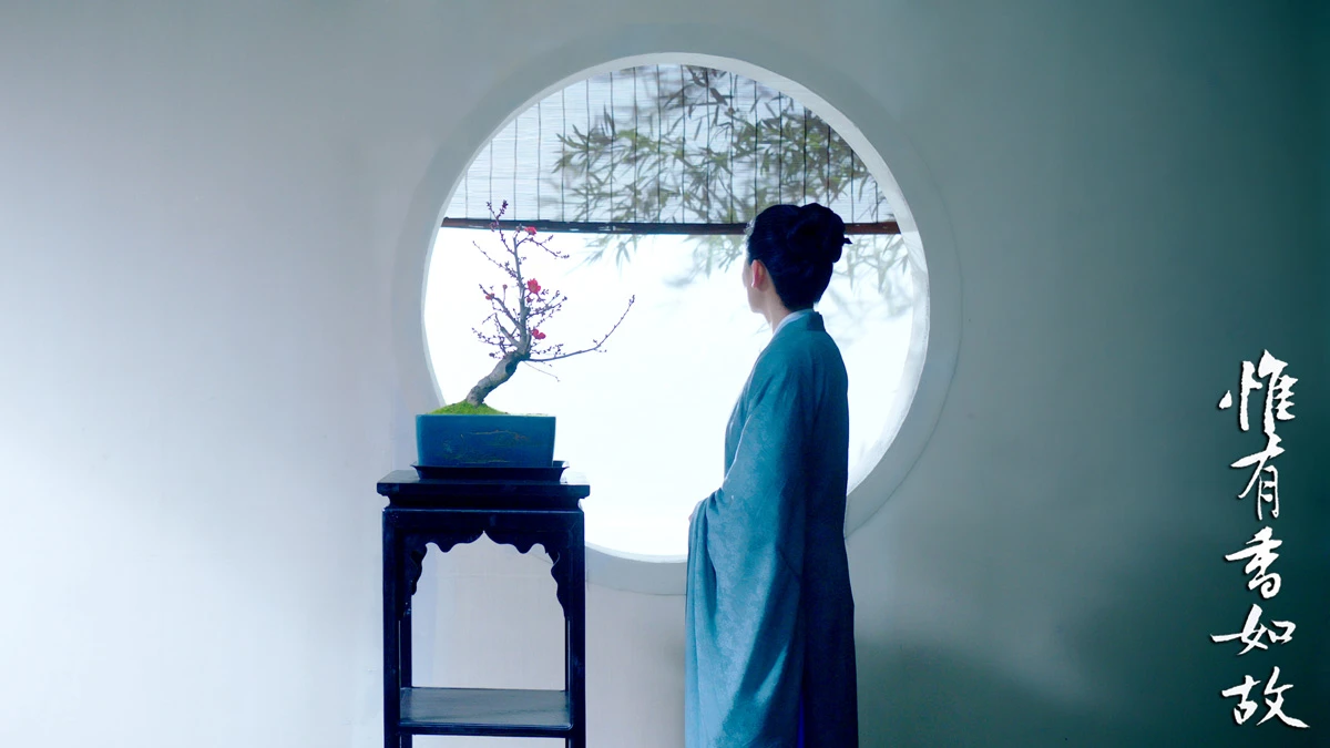 "The Flavor of History": Exploring Traditions Fragrance and Cultural Significance Through Documentary