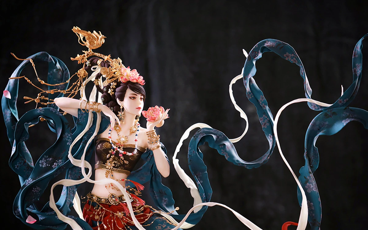 Creative Combination - Chinese Ancient Beauty and Hanfu in Fondant Cakes