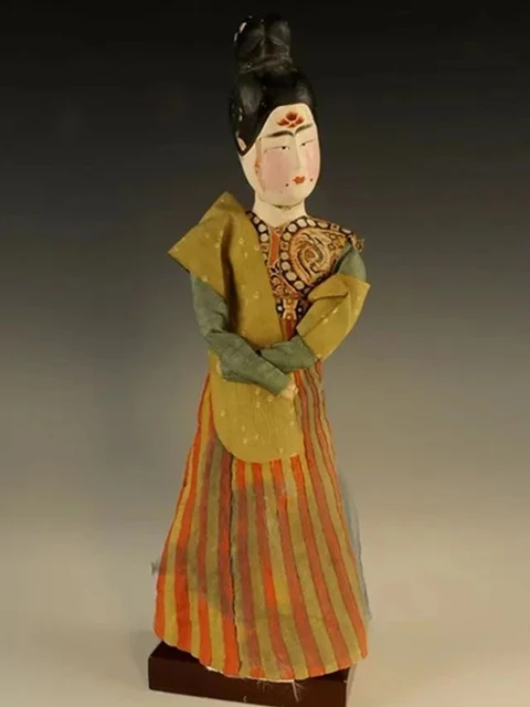 Exploring the Vibrant Palette of Ancient China: Hanfu Color Scheme