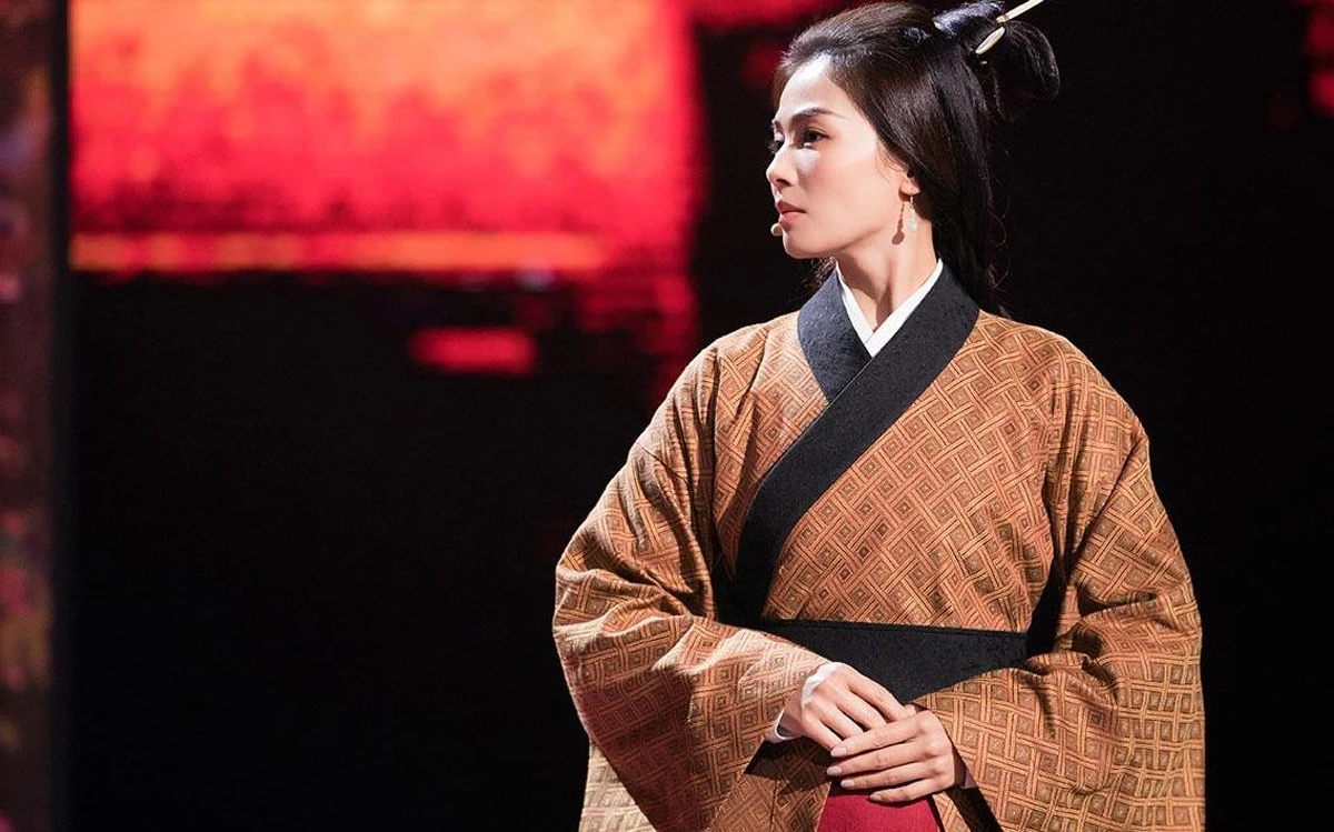A Glimpse into the Traditional Dress and Makeup of Shang Dynasty China