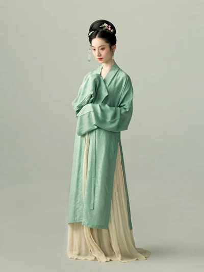 Rediscovering the Beauty of Song Dynasty Hanfu Matching