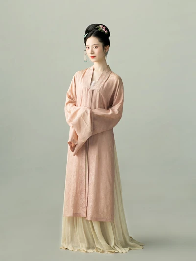 Rediscovering the Beauty of Song Dynasty Hanfu Matching
