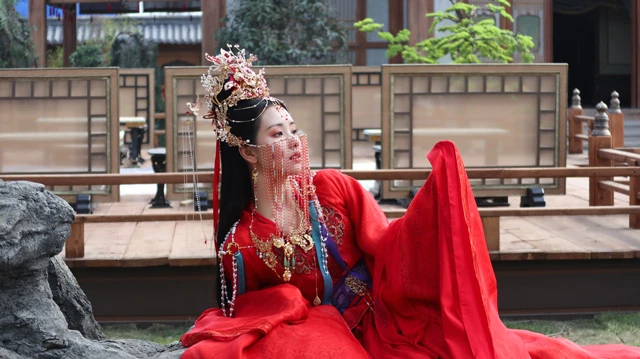 The Epic Journey of Till The End Of The Moon: A Review of the Latest Xianxia Drama