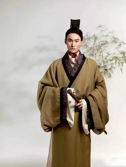 Stunning Hanfu Photography that Transports You into the Glamorous World of Ancient China