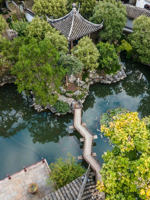 Contrasting the Style and Essence of Chinese Garden in Hangzhou, Suzhou, and Yangzhou