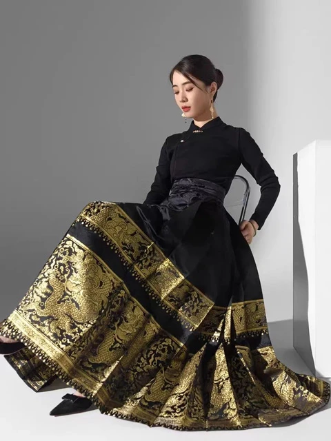 Finding the Perfect Hanfu Mamian Qun: A Guide to Choosing the Right Style for You