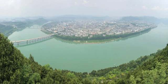 Wen Mai Chun Qiu: Exploring the Historical and Cultural Evolution of Ancient Chinese Cities