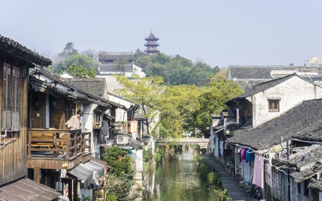 Wen Mai Chun Qiu: Exploring the Historical and Cultural Evolution of Ancient Chinese Cities