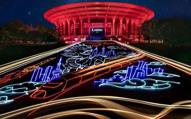 Exploring the Artistry of Wang Sibo - the Pioneer of Chinese Light Painting