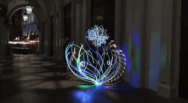 Exploring the Artistry of Wang Sibo - the Pioneer of Chinese Light Painting