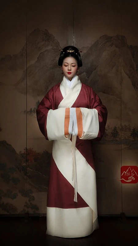 How Hanfu is Shaping Modern Trends in 2024