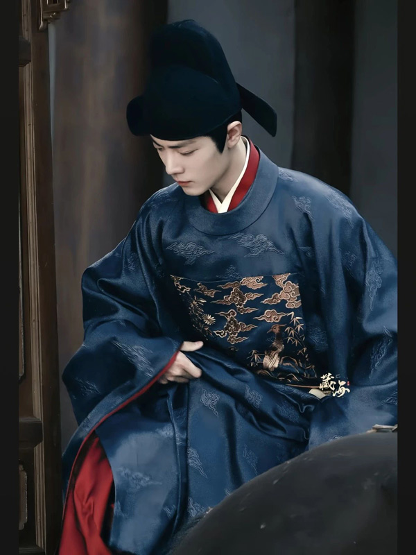 Ming Dynasty Costumes: Zang Hai's Sartorial Journey