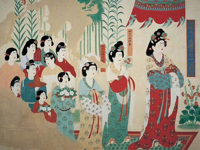 Shen Mengchen's Imperial Headdress Stuns in Flourished Peony