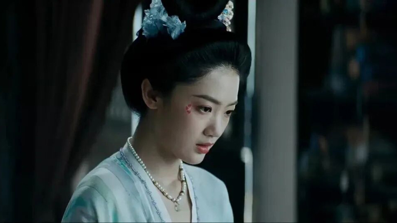 A Father’s Sacrifice in The Tang Mist