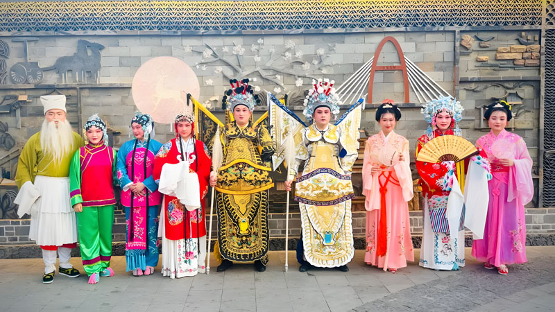 Hanfu Street Show in Si Yang