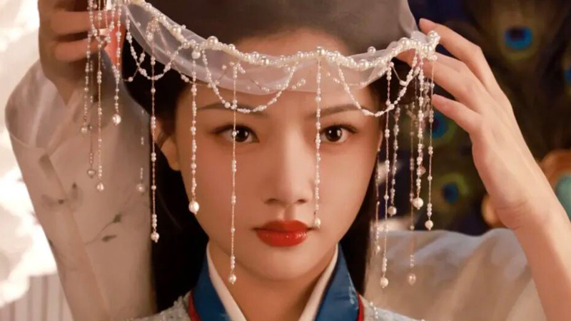 How Liu Mei Transformed Ren Min’s Ancient Look