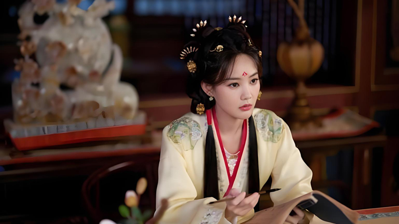 Fan Yun’s Self-Salvation in The Legend of Rosy Clouds