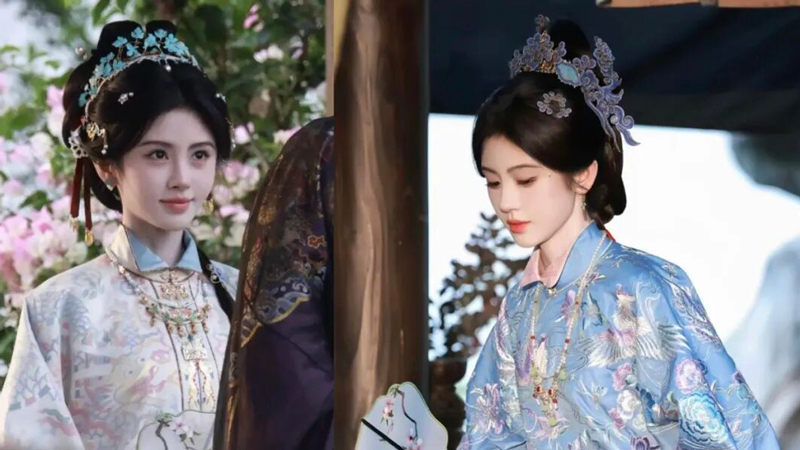 Ju Jingyi’s Ming Folded Collar in Wanhua Shijie