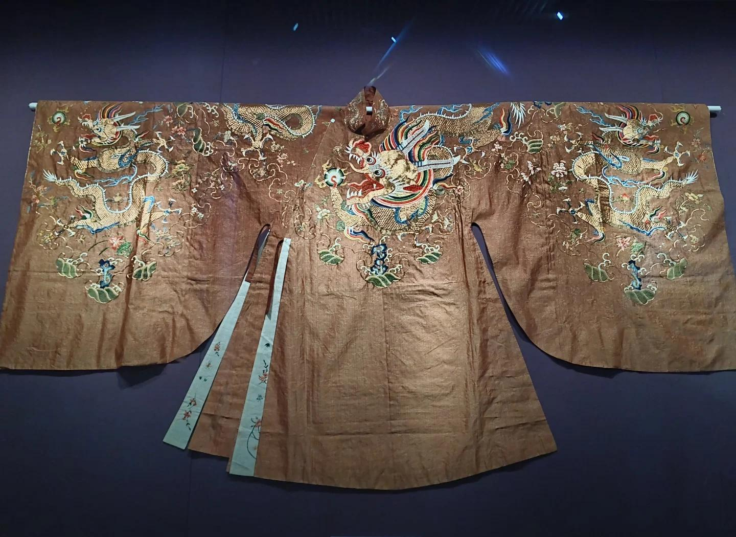 Ming Dynasty Hanfu Costume Exhibition: Datong Museum