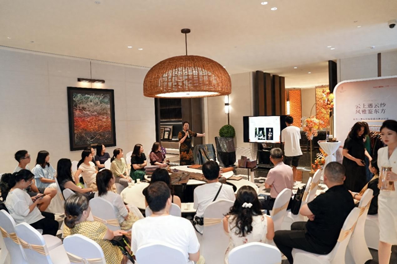 Xiangyunsha Book Launch: Da Xie Exhibition in Guangzhou