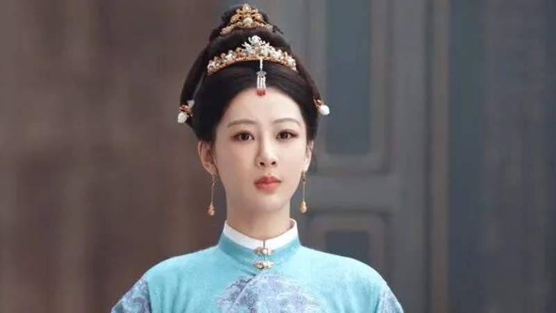 Yang Zi’s Historic Ming Hair Jewelry in Mo