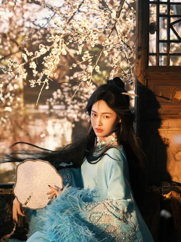 Tang Yan's First Ancient-Style Photo Shoot