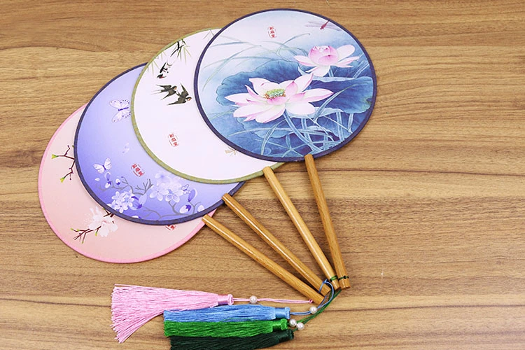 round painting fan hanfu