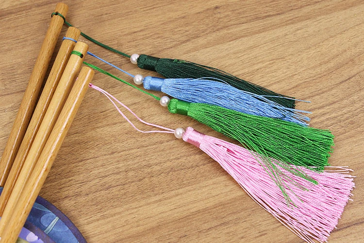 round painting fan hanfu