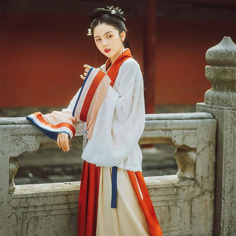 wild-cornel-hanfu-04 wild cornel hanfu
