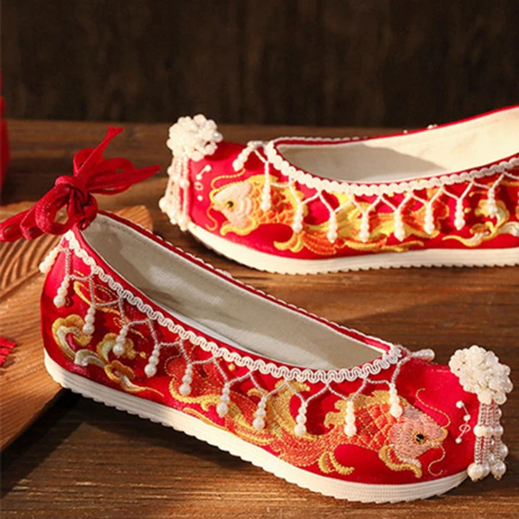 Ancient Style Hanfu Wedding Embroidered Shoes Chinese Style Bridal Shoes