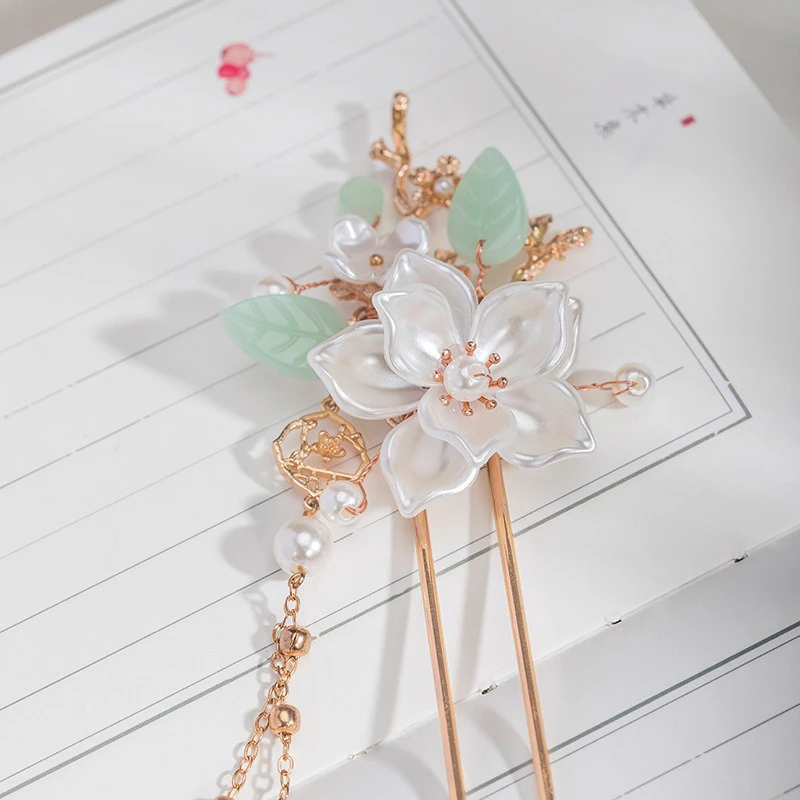 Hanfu-Hairpin-Ancient-Style-Camellia-Tassel-Headpiece-2 Hanfu Hairpin Ancient Style Camellia Tassel Headpiece