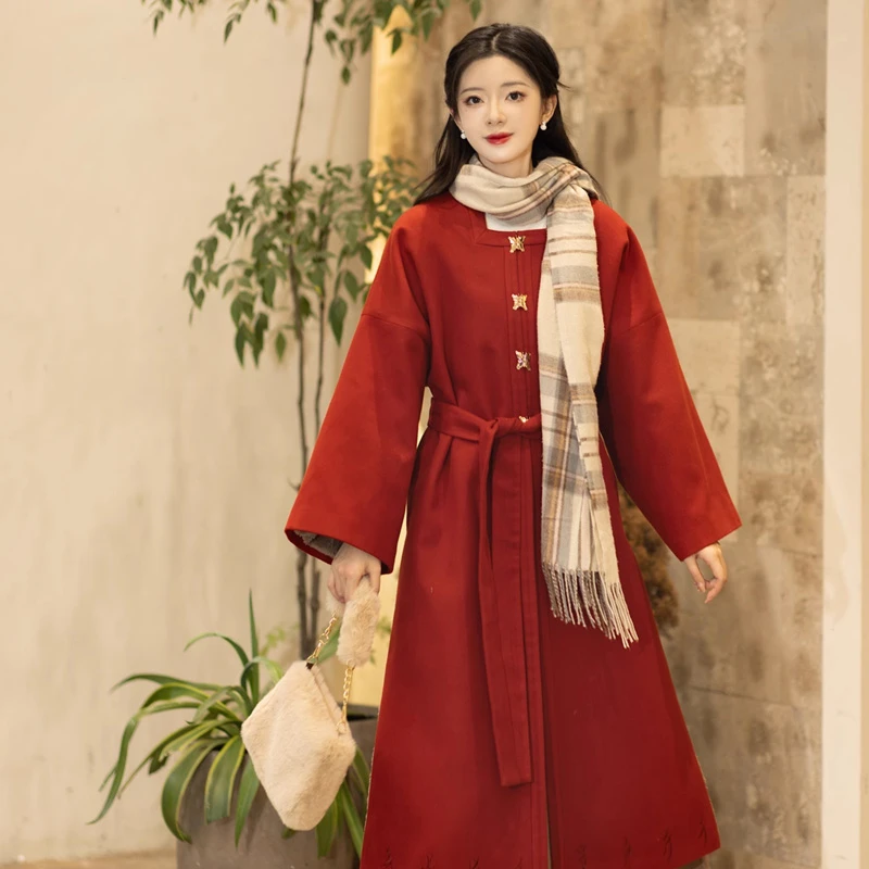 Red-Winter-Coat-Women's-Ming-Dynasty-New-Year-Hanfu-3 Red Winter Coat Women's Ming Dynasty New Year Hanfu