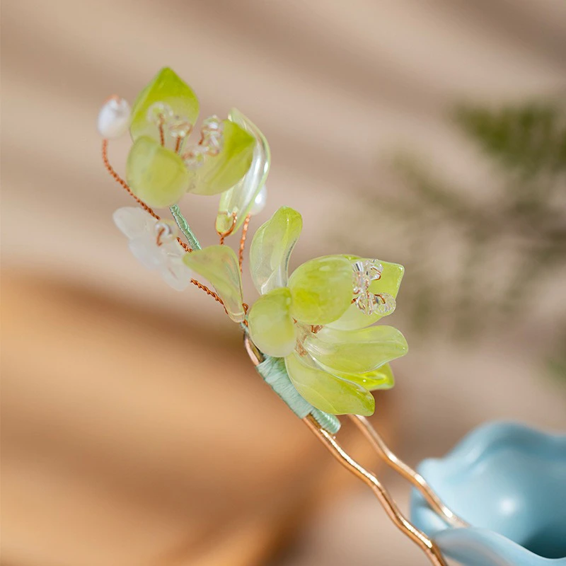 Green-Hairpin-Vintage-Style-Ladies-Hanfu-Hair-Accessories-Small-U-shaped-Headpin-4 Green Hairpin Vintage Style Ladies Hanfu Hair Accessories Small U-shaped Headpin