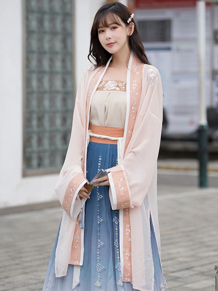 Summer Blossom Han Fu Shop