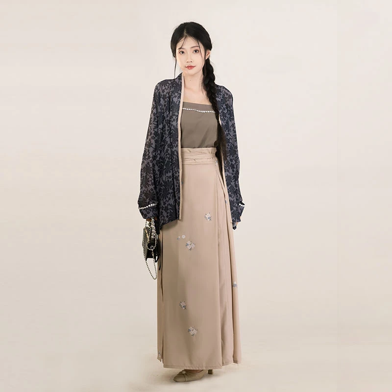 pear blossom casual hanfu for women